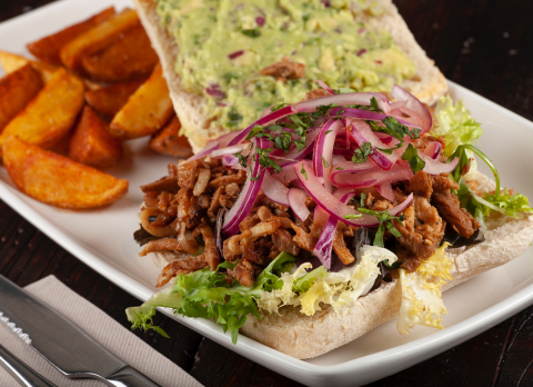 Cochinita Pibil Sándwich